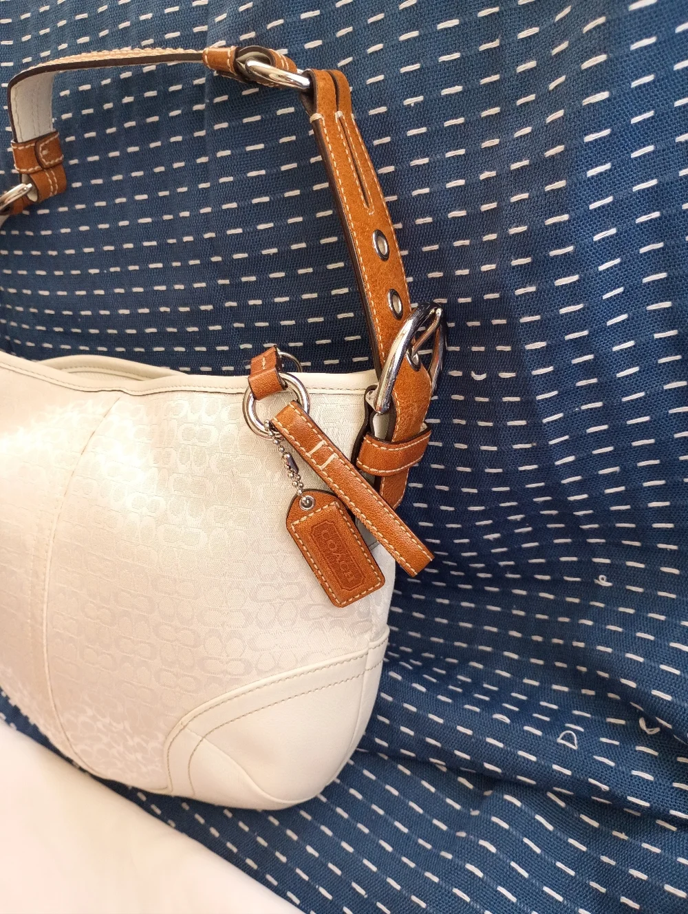 Coach NWOT Y2K White Signature Hobo Vintage Bag 1460 Jacquard Leather Spring - Picture 6 of 15